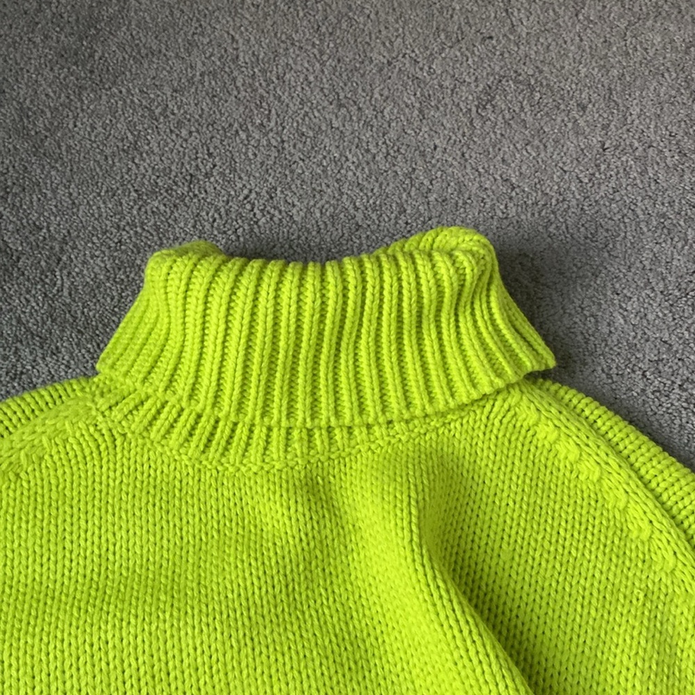 525 America Neon Yellow Cropped Turtleneck Rib Knit Sweater SIZE S - Picture 3 of 4